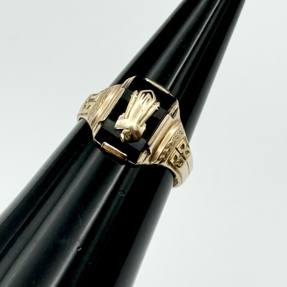 10K Solid Yellow Gold Black Onyx Class Ring - Vintage 1938 - Picture 14 of 14